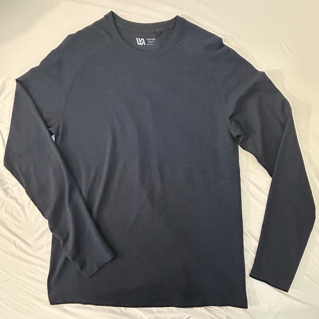 Vtst Men's Dark Blue Long Sleeve Performance Tee Medium Like New